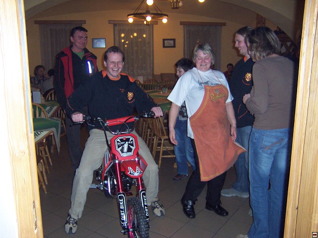 img00008.jpg