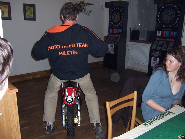 img00009.jpg