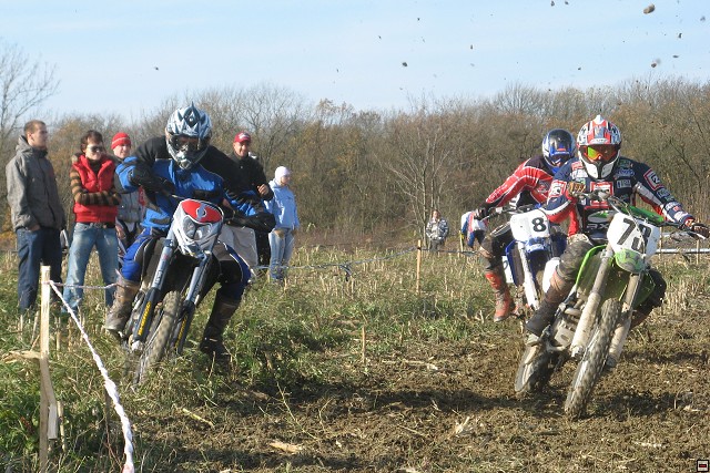 img00017.jpg