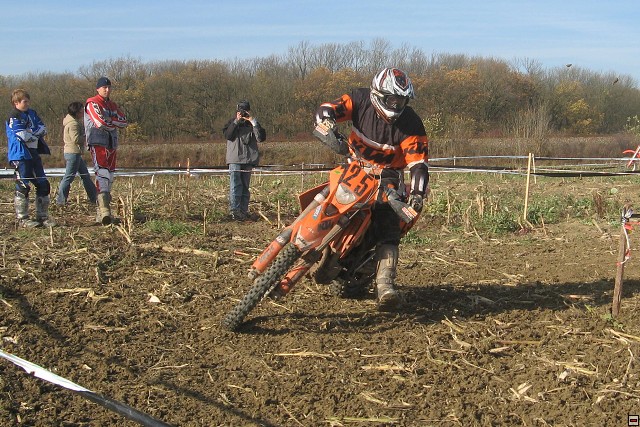 img00018.jpg
