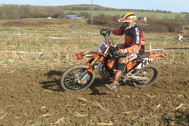 img00026.jpg