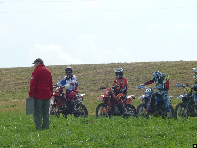 img00004.jpg