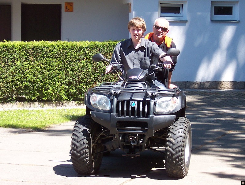 img00002.jpg