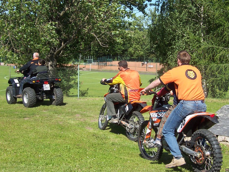 img00018.jpg