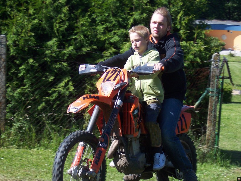 img00020.jpg