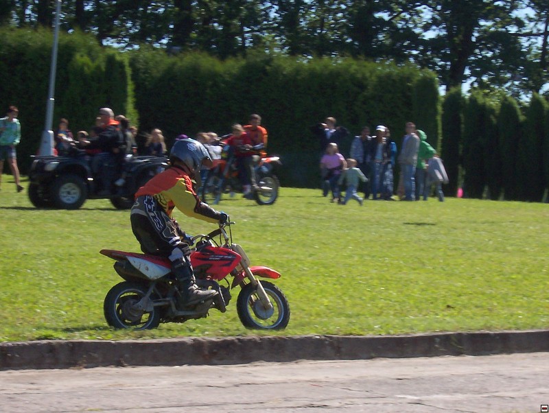 img00024.jpg