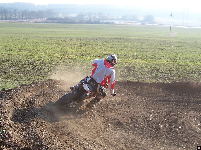 img00002.jpg