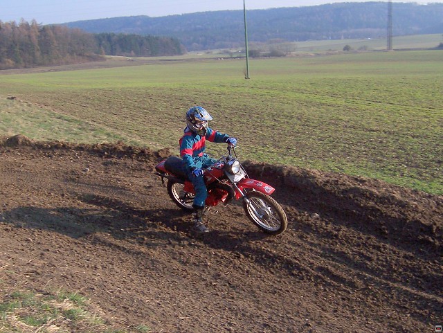img00009.jpg