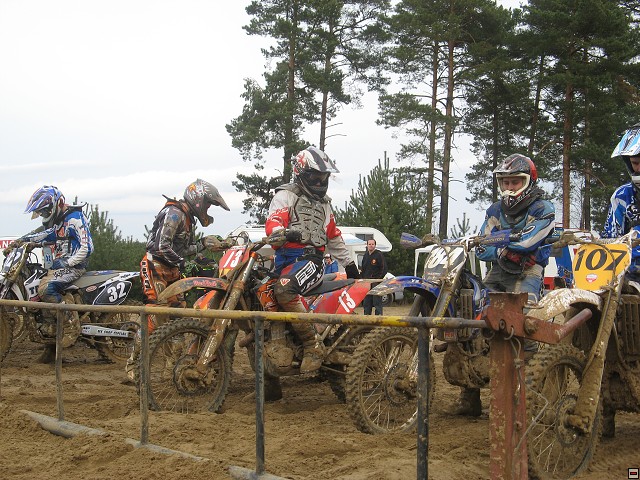 img00019.jpg