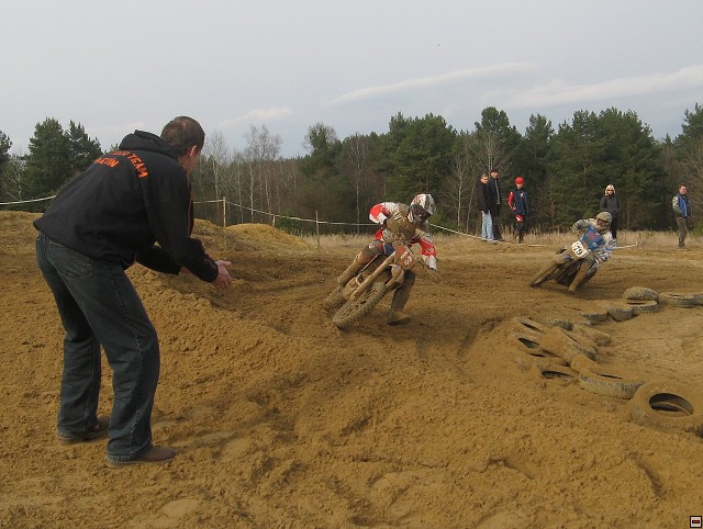 img00027.jpg