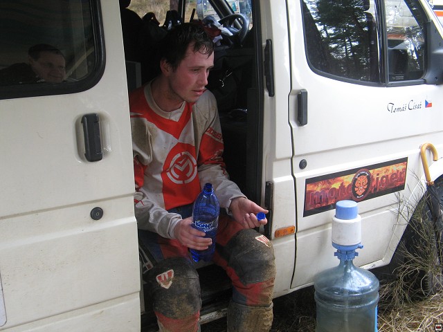 img00028.jpg