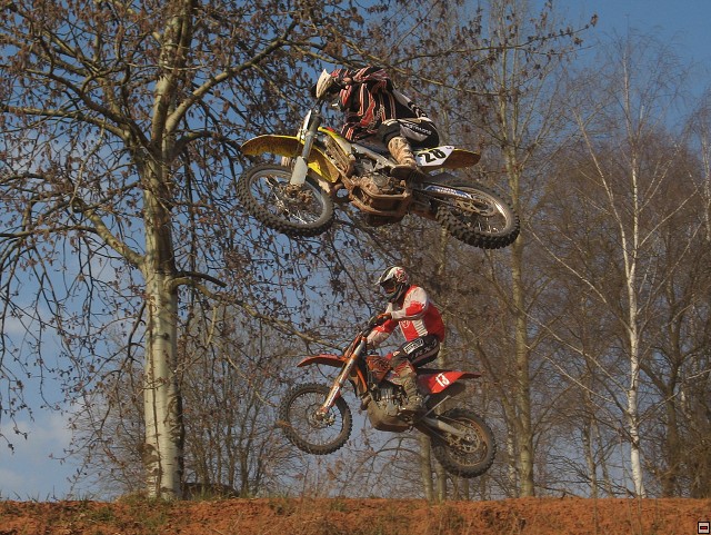 img00064.jpg