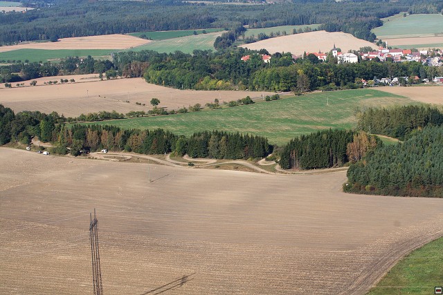 img00003.jpg