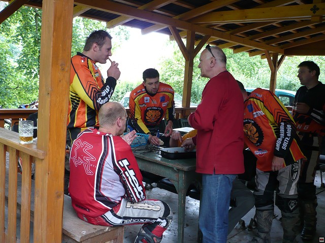 img00008.jpg