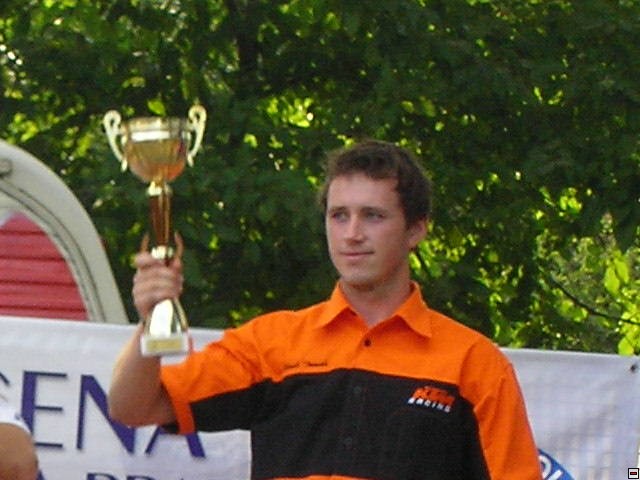 img00017.jpg