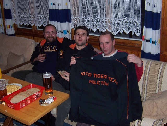 img00025.jpg