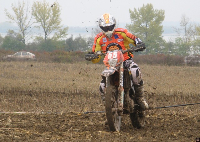 img00020.jpg