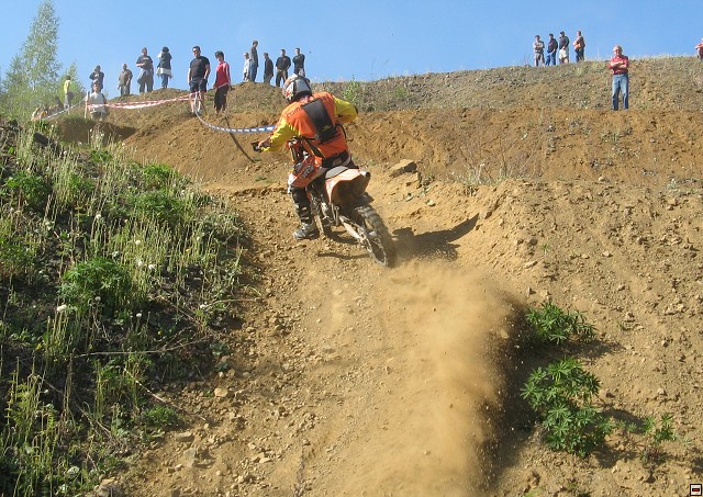 img00004.jpg