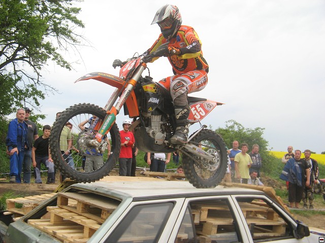 img00021.jpg