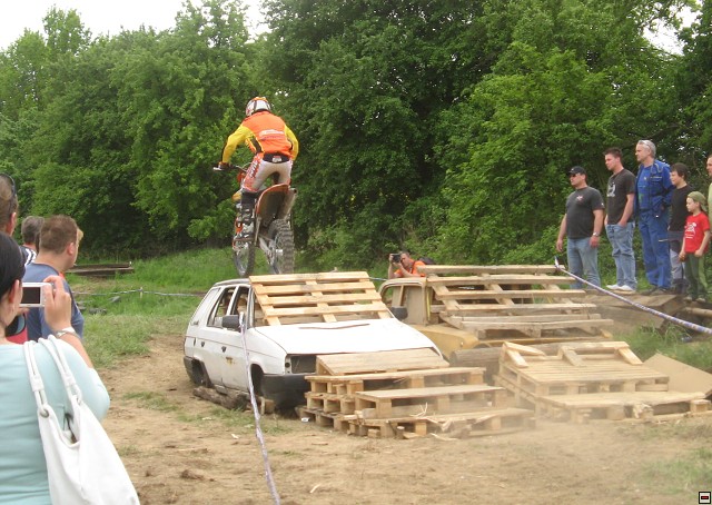img00024.jpg