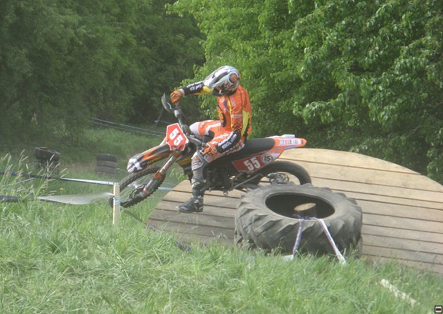 img00049.jpg