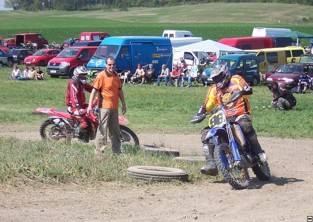 img00021.jpg