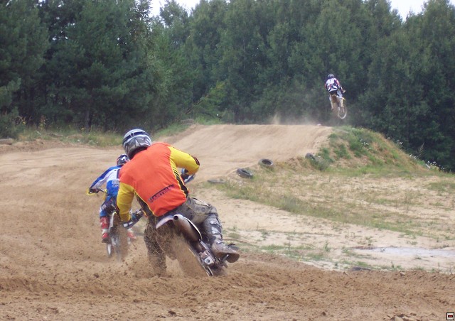 img00003.jpg