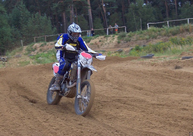 img00012.jpg