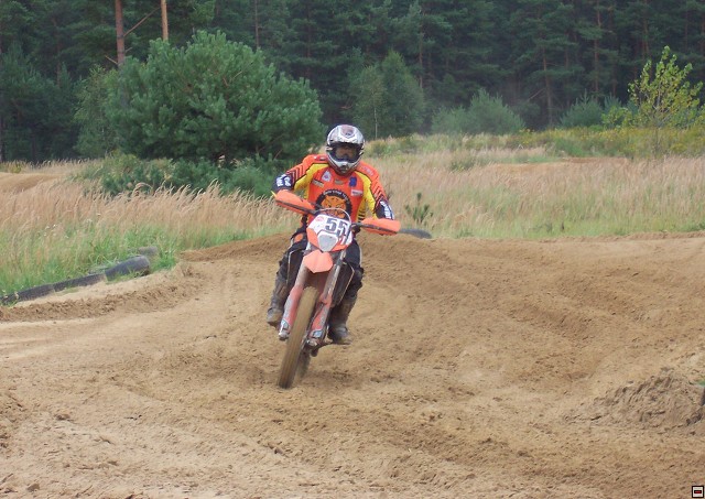 img00017.jpg