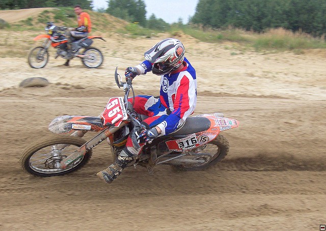 img00037.jpg