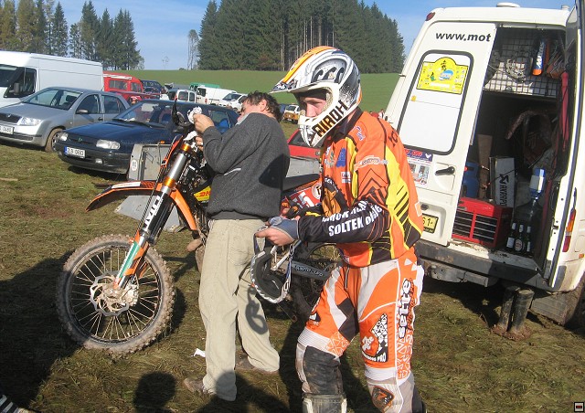 img00003.jpg