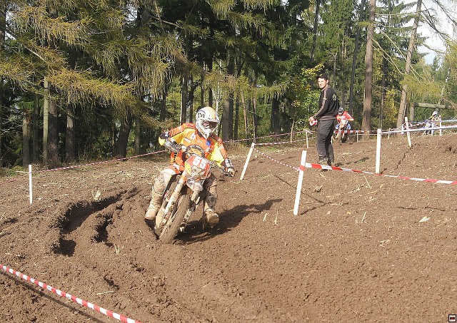 img00019.jpg