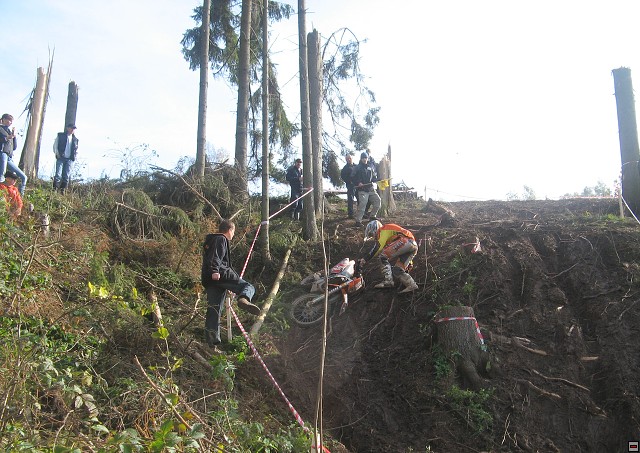 img00022.jpg