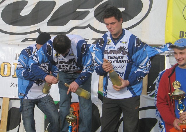 img00047.jpg