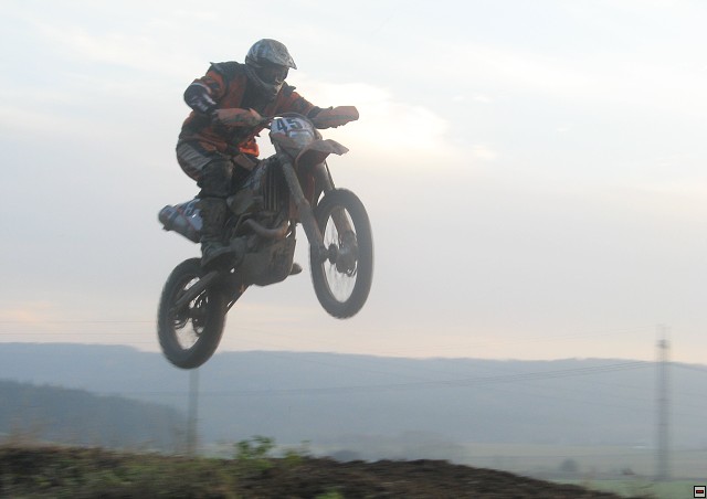 img00011.jpg