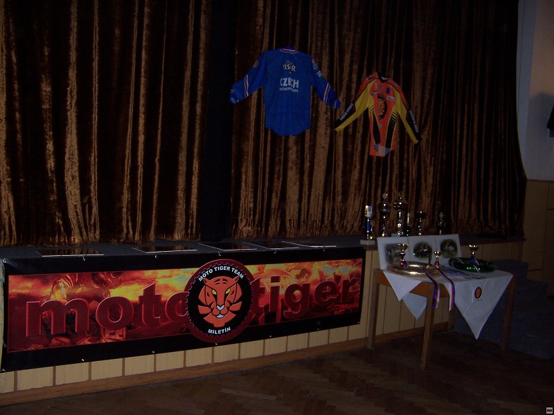 img00003.jpg