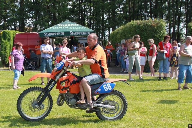 img00012.jpg