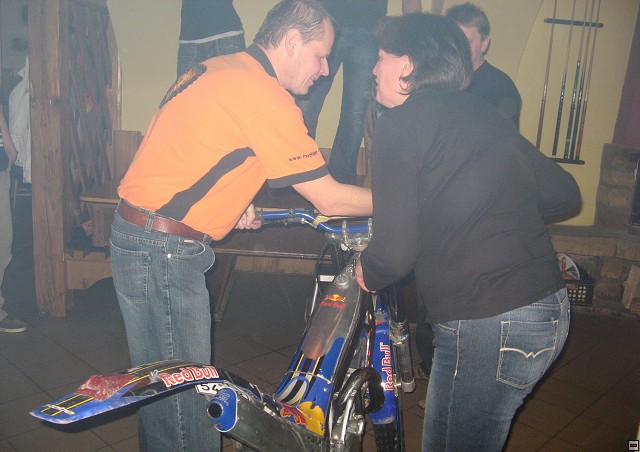 img00012.jpg