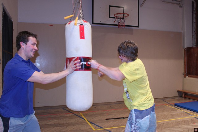 img00022.jpg