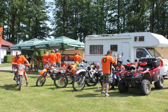 img00004.jpg