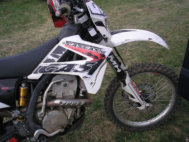 img00017.jpg