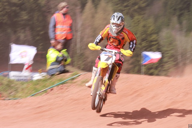 img00084.jpg