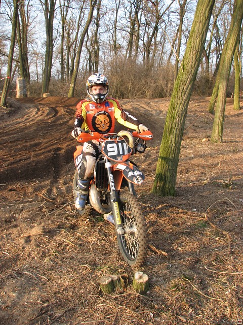 img00008.jpg