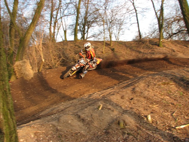 img00009.jpg