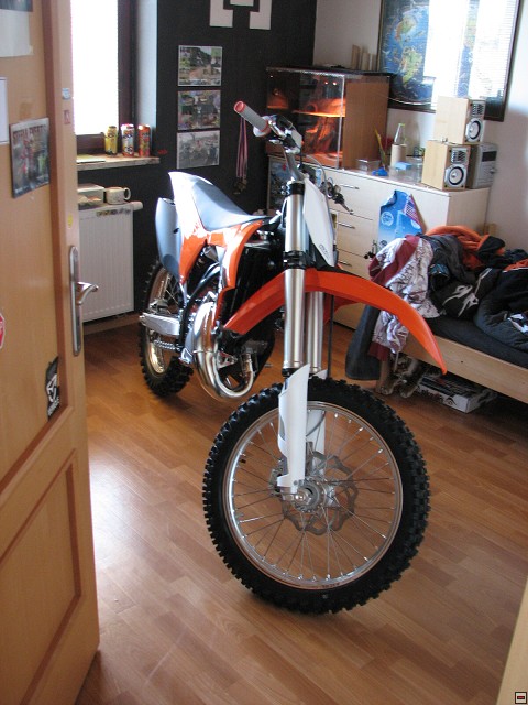 img00016.jpg