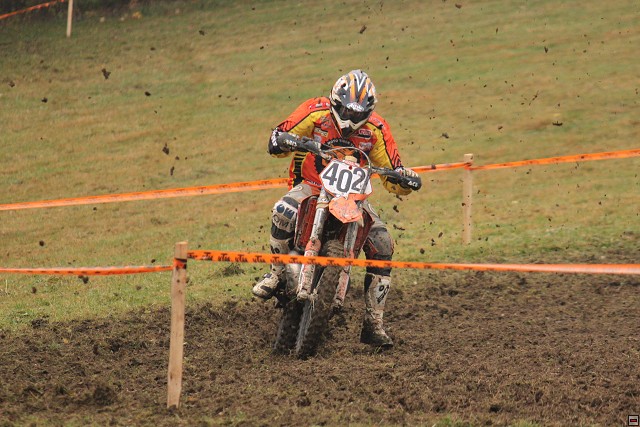 img00015.jpg