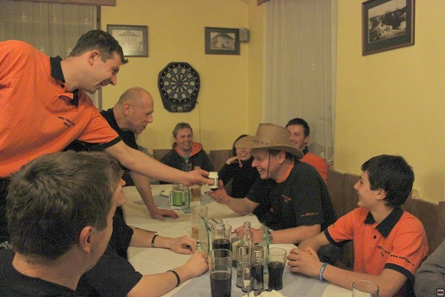img00017.jpg