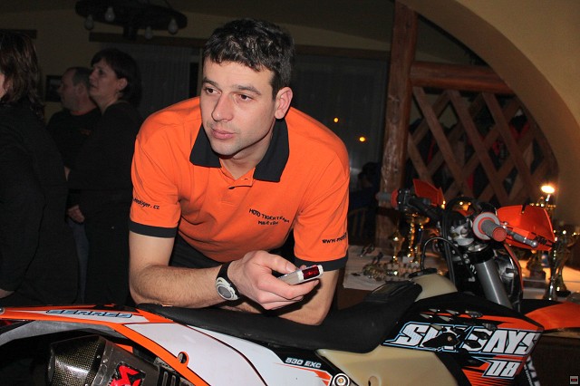 img00072.jpg