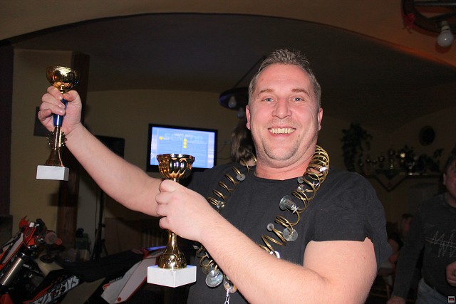 img00074.jpg