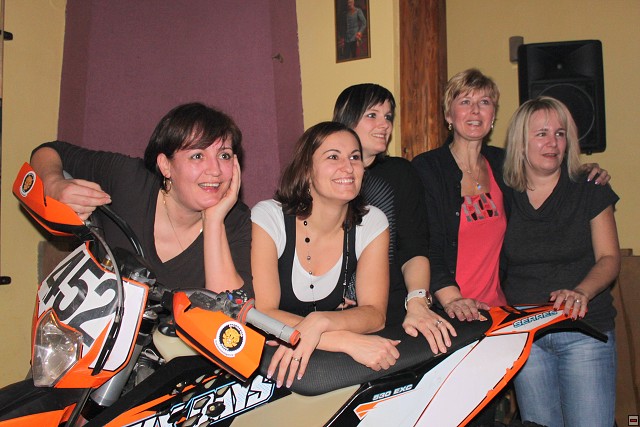 img00075.jpg